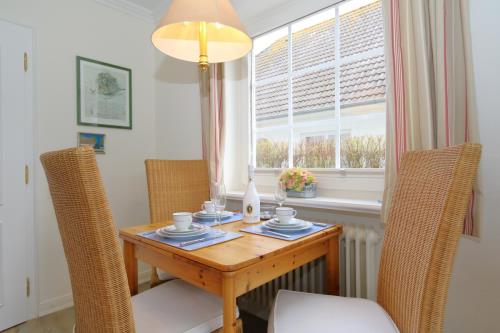 Sylt Ferienwohnung Haus Sommer - Appartement 4 in Munkmarsch